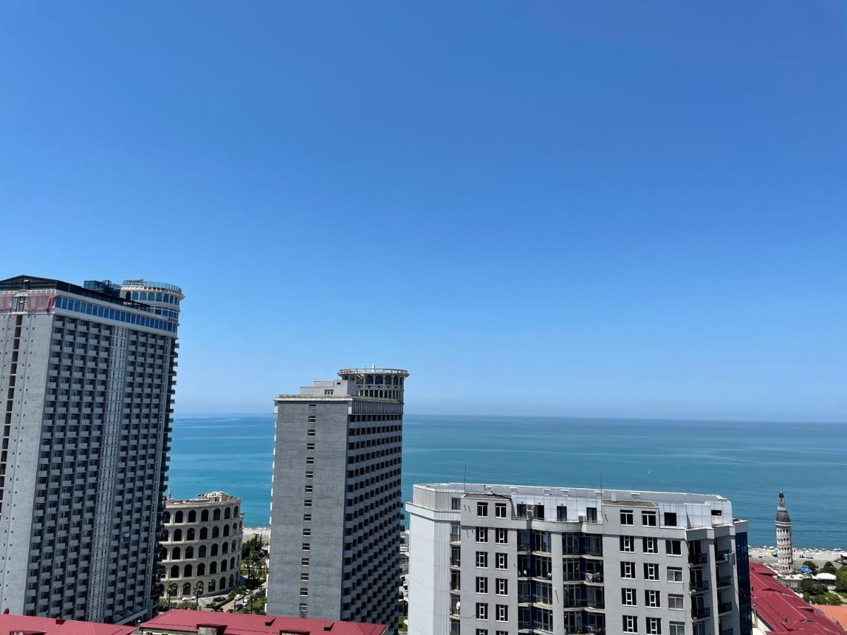 Apartamento Batumi Real Lux Exterior foto