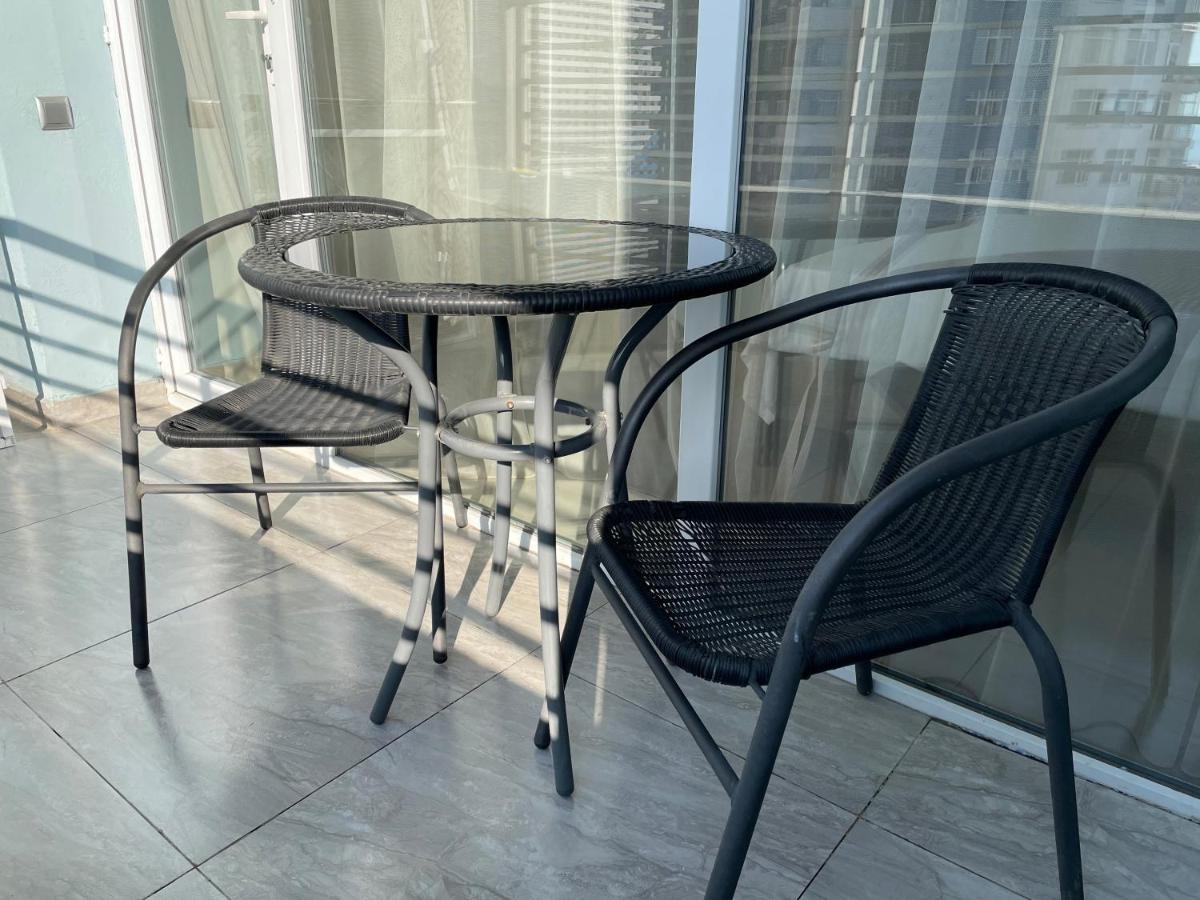 Apartamento Batumi Real Lux Exterior foto